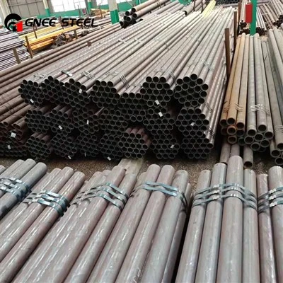 أنابيب ملحومة من الفولاذ الكربوني ASTM A672